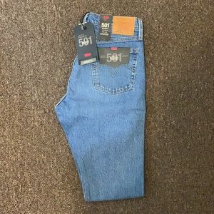 BRAND NEW: Levi’s 501 Skinny